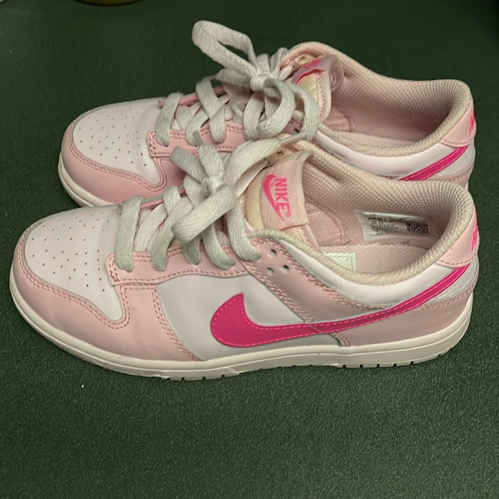 Girls Nike Sneakers size 2.5